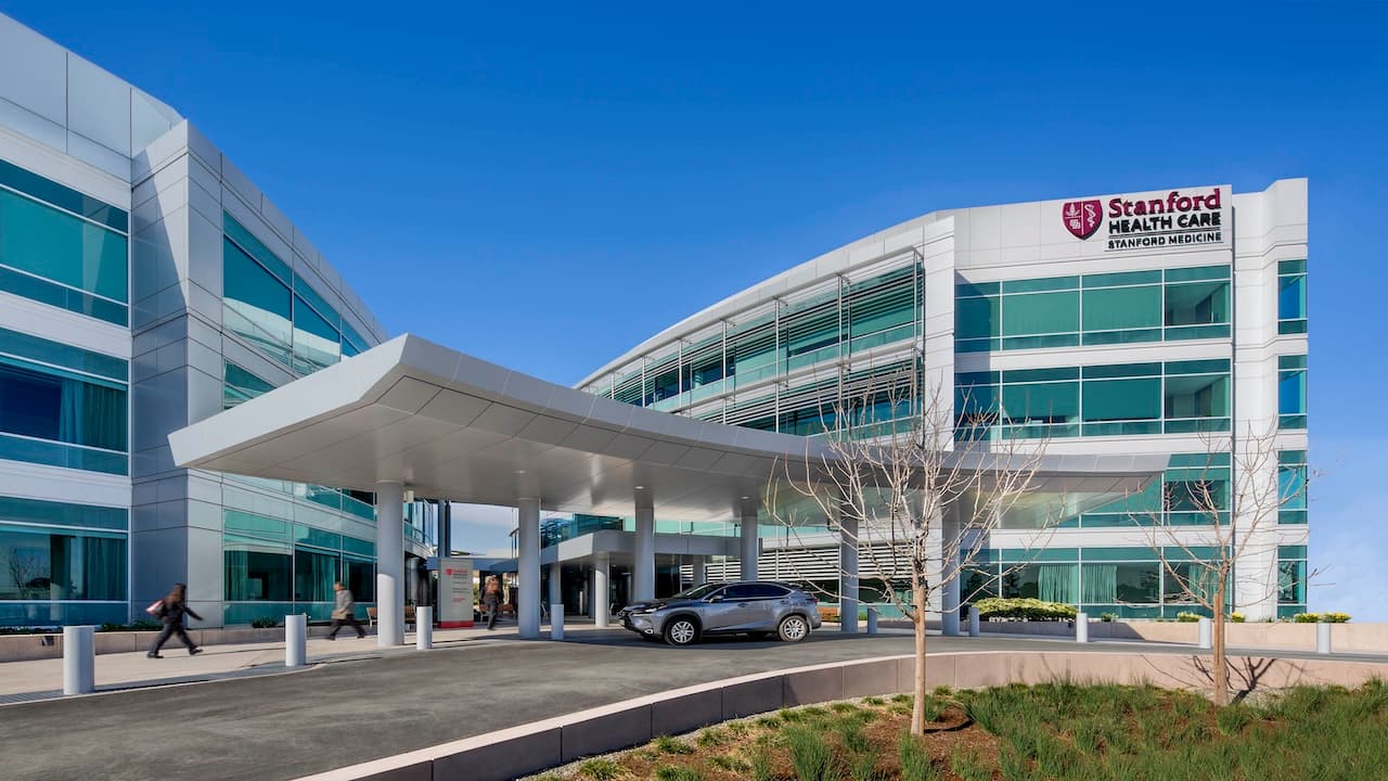 Stanford Health Care facility fitted with PriWatt smart glass